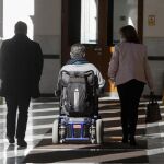 Las personas con movilidad reducida siguen encontrando obstáculos
