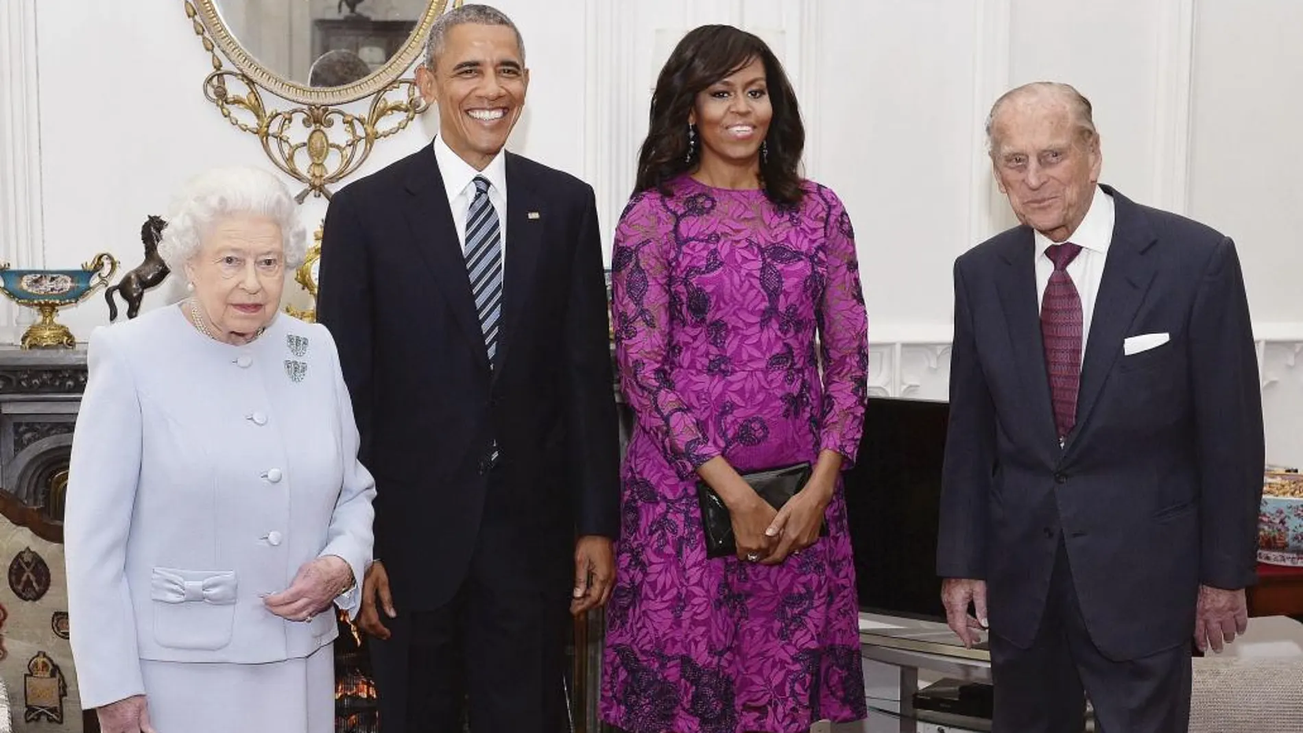 La reina Isabel II de Inglaterra, el presidente de Estados Unidos, Barack Obama y su esposa, Michelle, y el príncipe Felipe de Edimburgo