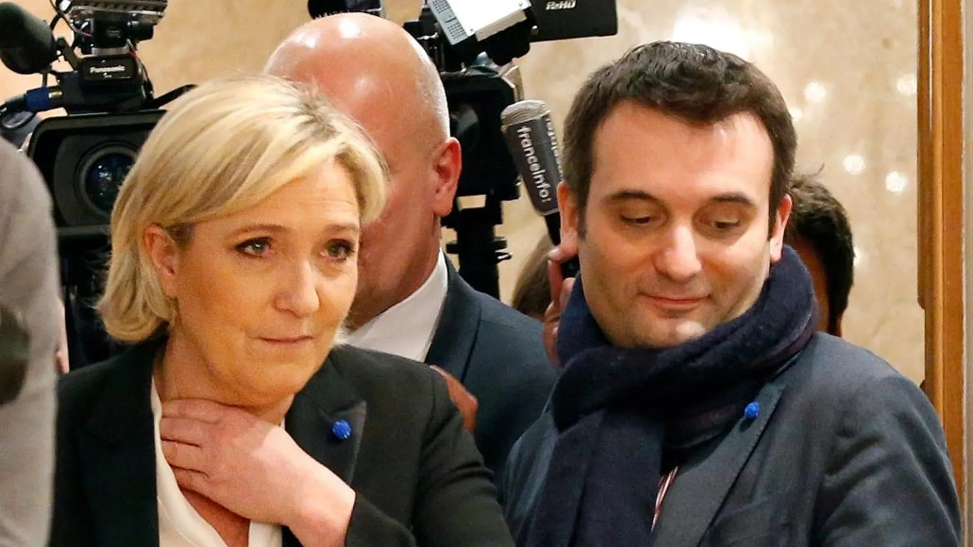 Foto de archivo de Marine Le Pen junto a Florian Philippot el pasado mes de marzo