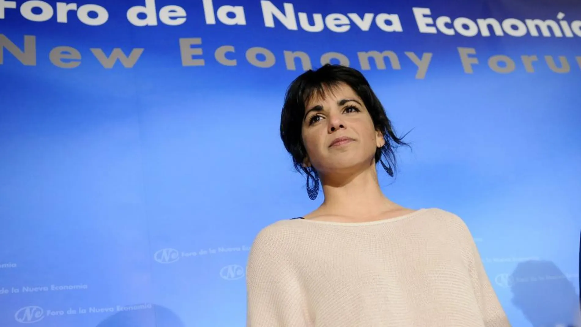 La portavoz de Podemos en Andalucía , Teresa Rodríguez, dice que la Junta "debería haber tenido más rigor y control"sobre el dinero