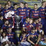  El Barça celebra el doblete en familia y sin Messi ni Luis Suárez