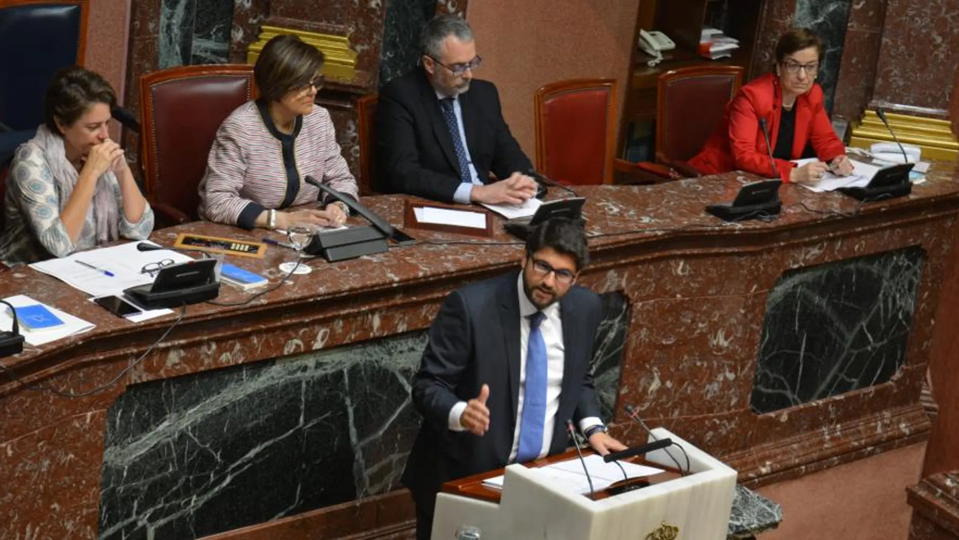 El presidente López Miras pidió ayer comparecer en la Asamblea para buscar apoyos políticos en la búsqueda de soluciones en torno al agua