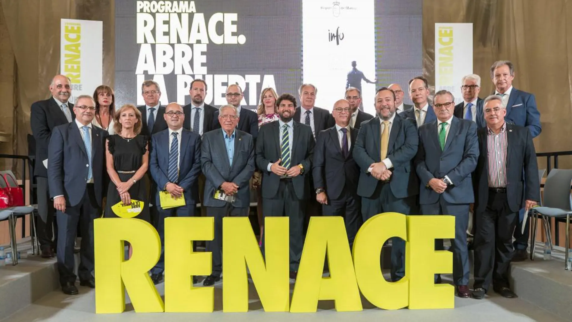 El presidente Fernando López Miras presentó ayer el Plan Renace para rescatar a cerca de 10.000 empresarios en quiebra