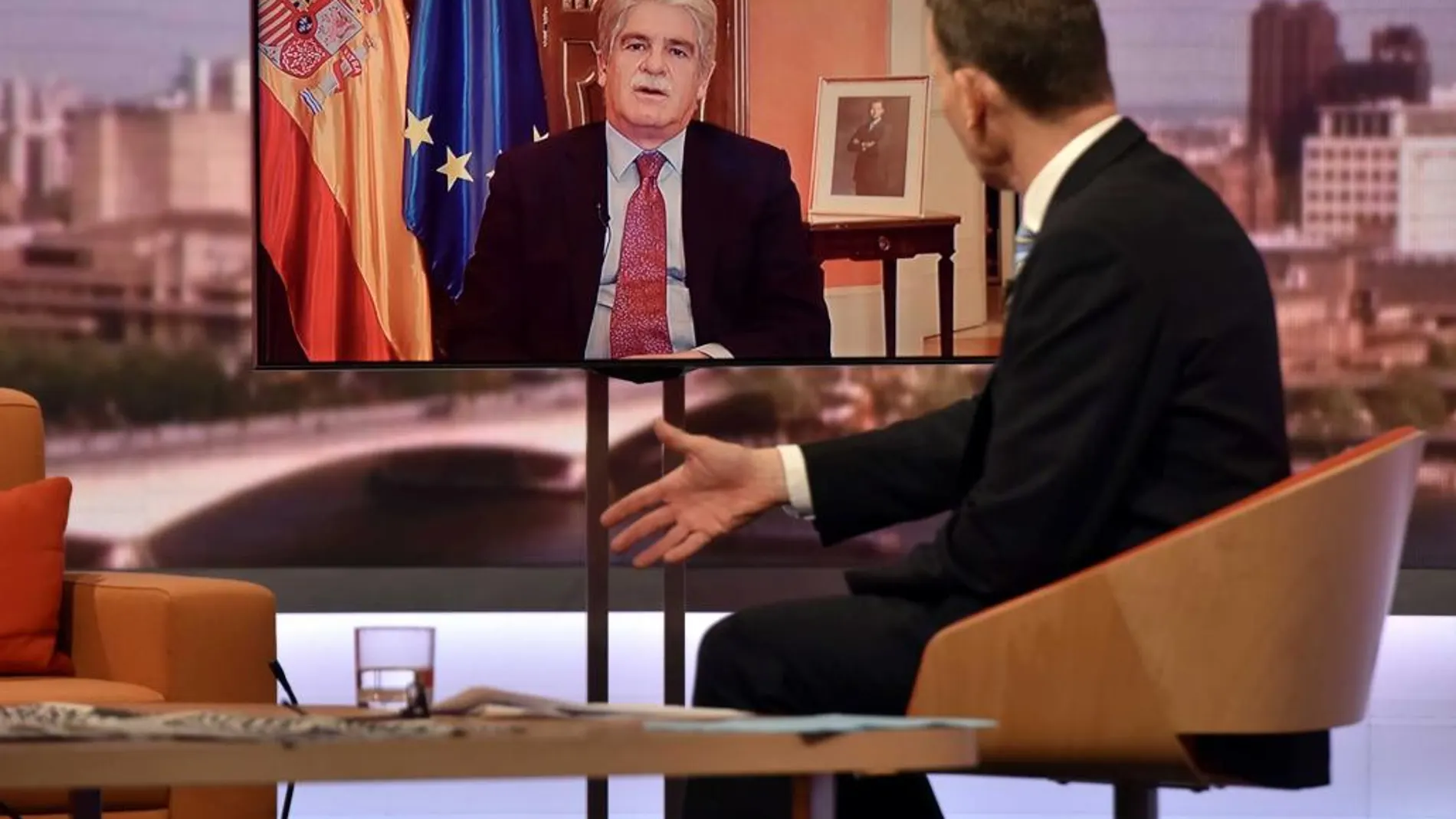 Alfonso Dastis durante la entrevista en la BBC /Reuters