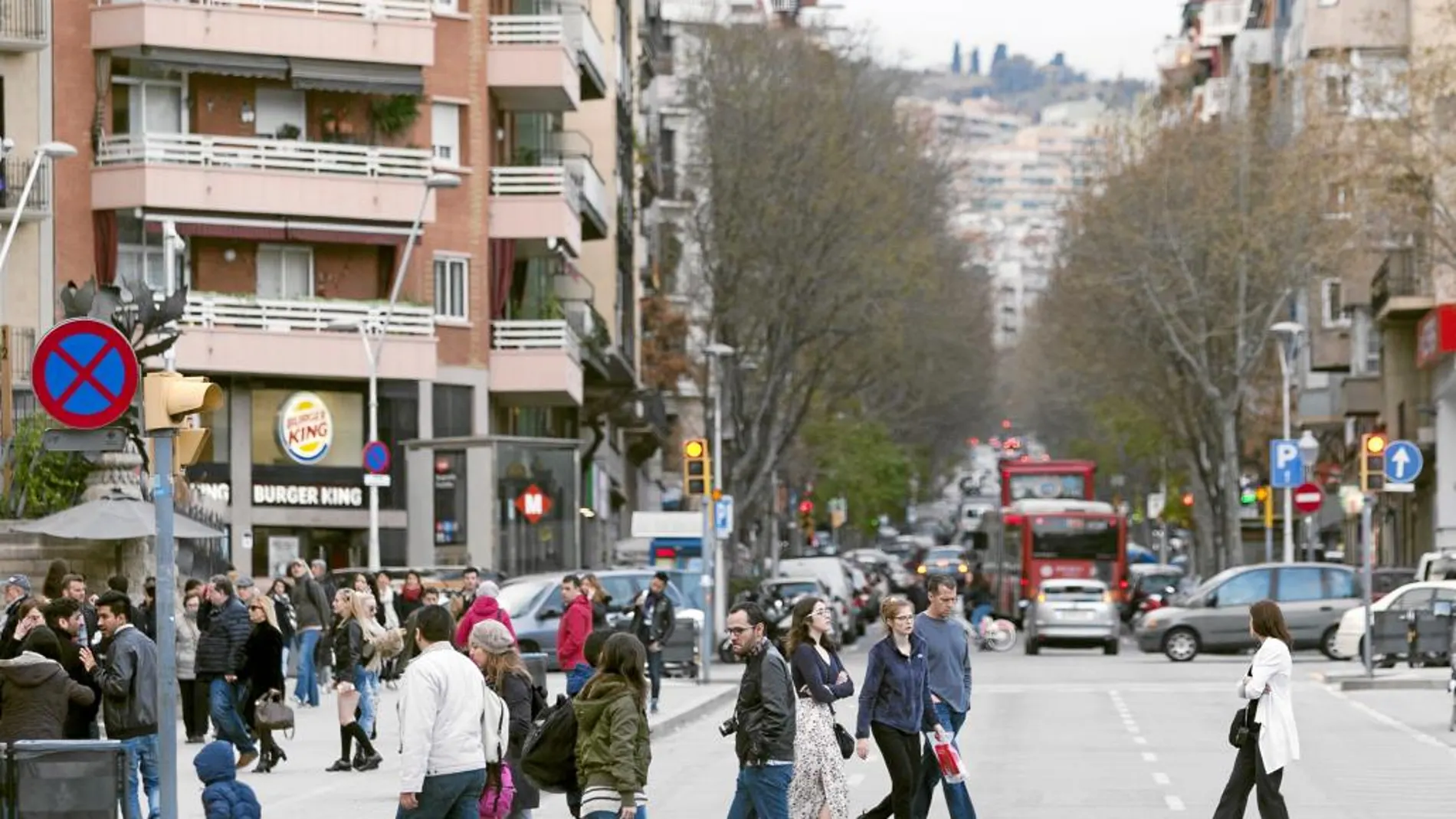 La calle Marina, entre las calles Provença y Mallorca, quedará cortada al tráfico los domingos