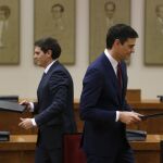 El secretario general de los socialistas, Pedro Sánchez, y el líder de Ciudadanos, Albert Rivera, tras rubricar su pacto