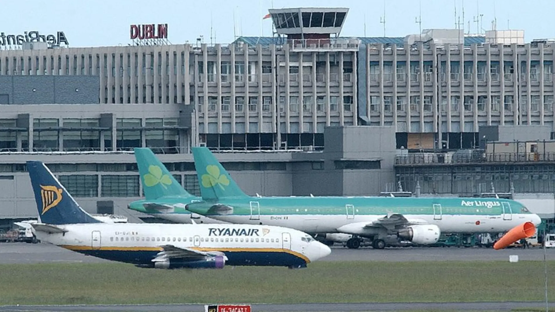 Ryanair logra un beneficio récord de 1.316 millones