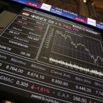 Paneles informativos de la Bolsa de Madrid