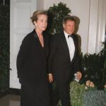 Harrison Ford y su ex esposa Melissa Mathison, en una imagen de 1998