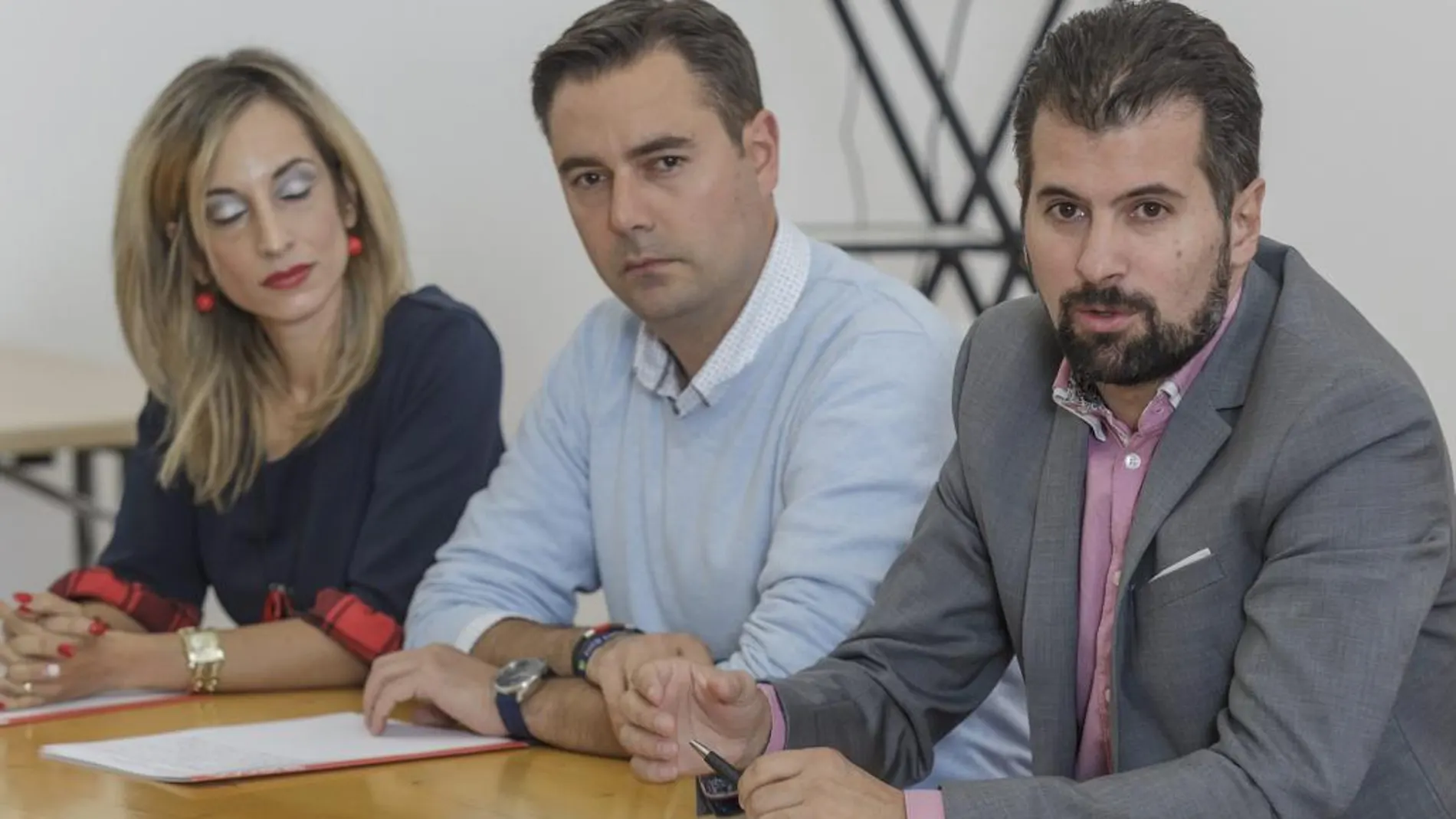 El secretario regional socialista, Luis Tudanca, participa en la Jornada de Política Municipal del PSOE de Burgos