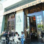 El emblemático Café Zurich sería uno de los máximos afectados de la nueva ordenanza de terrazas y pondría en riesgo su viabilidad.