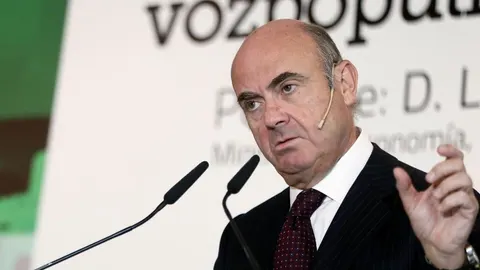 El ministro de Economía, Industria y Competitividad, Luis de Guindos, durante su participación en un desayuno informativo organizado esta mañana en Madrid por Executive Fórum