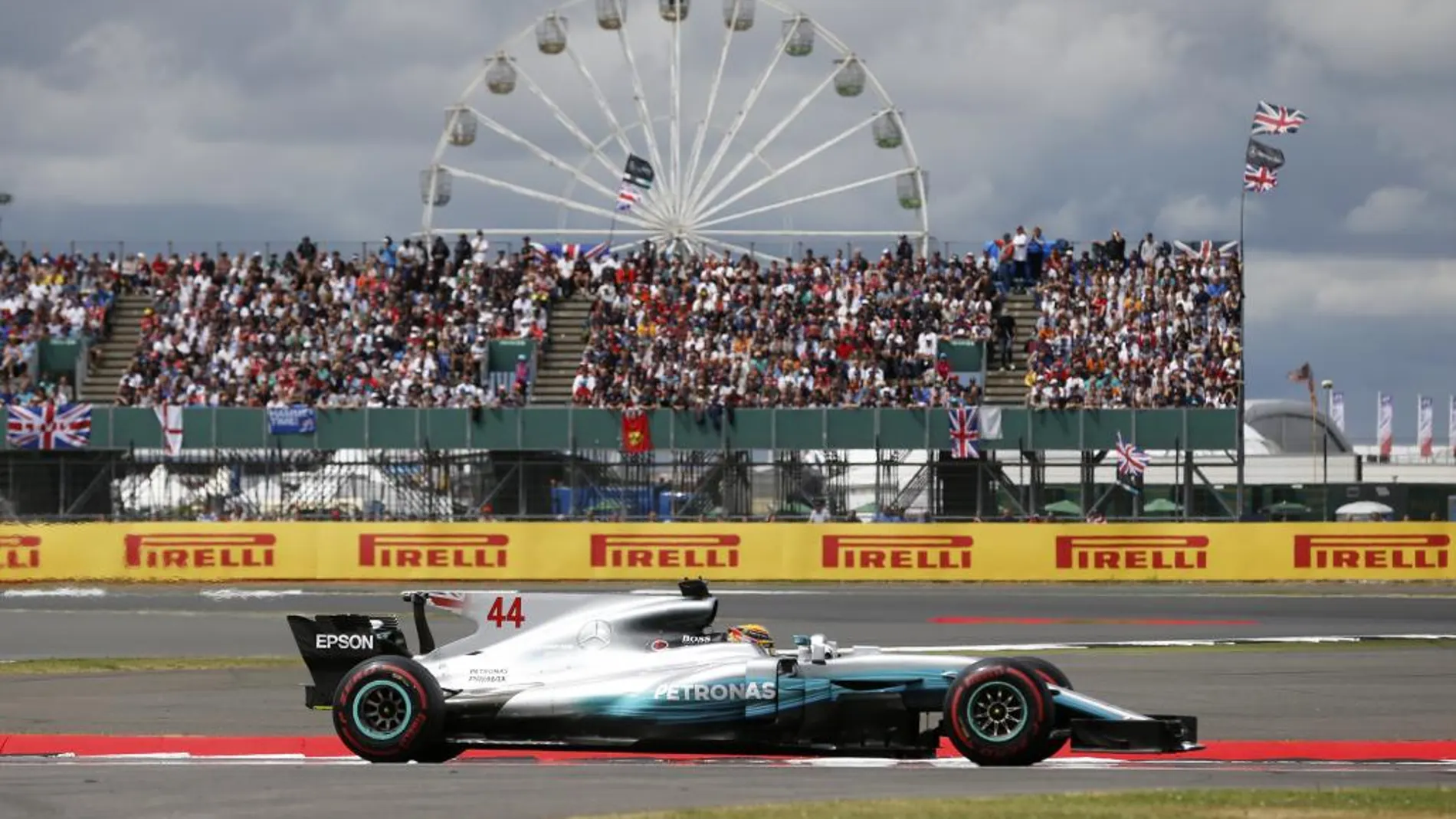 Lewis Hamilton gana el Gran Premio de Gran Bretaña de Fórmula 1