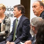 El presidente de la Diputación de Segovia, Francisco Vázquez, explica algunos de los acuerdos del plan de Servicios Sociales