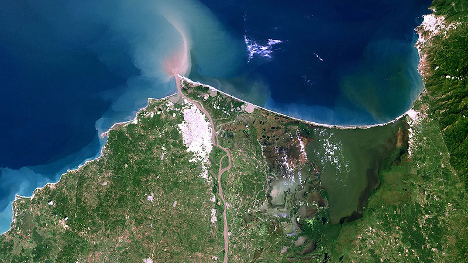 Desembocadura del río Magdalena, vista por satélite