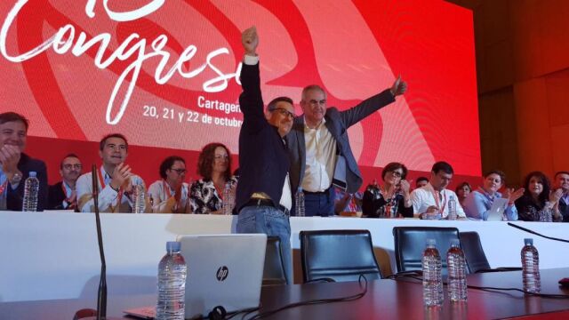 Diego Conesa que hoy será elegido nuevo secretario general del PSRM junto al saliente Rafael González Tovar