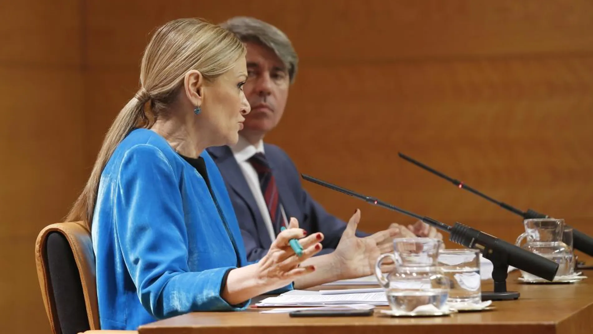 Cifuentes denunciará a Rita Maestre