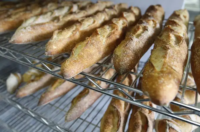 La OCU alerta de los 14 tipos de alérgenos del pan de Mercadona