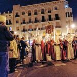 Un momento de la procesión del Jueves Santo en Valencia