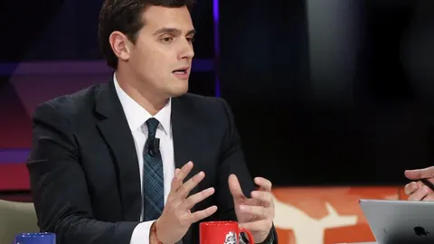 Rivera: «España no merece este debate»