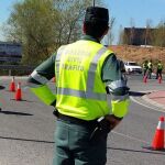 Imagen de un control de carretera de la Guardia Civil