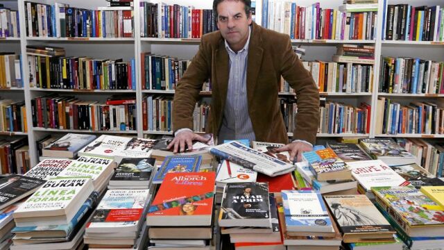 Fabio Snaider: «‘‘El principito’’ y la ‘‘Biblia’’ son nuestros ‘‘best-sellers’’»