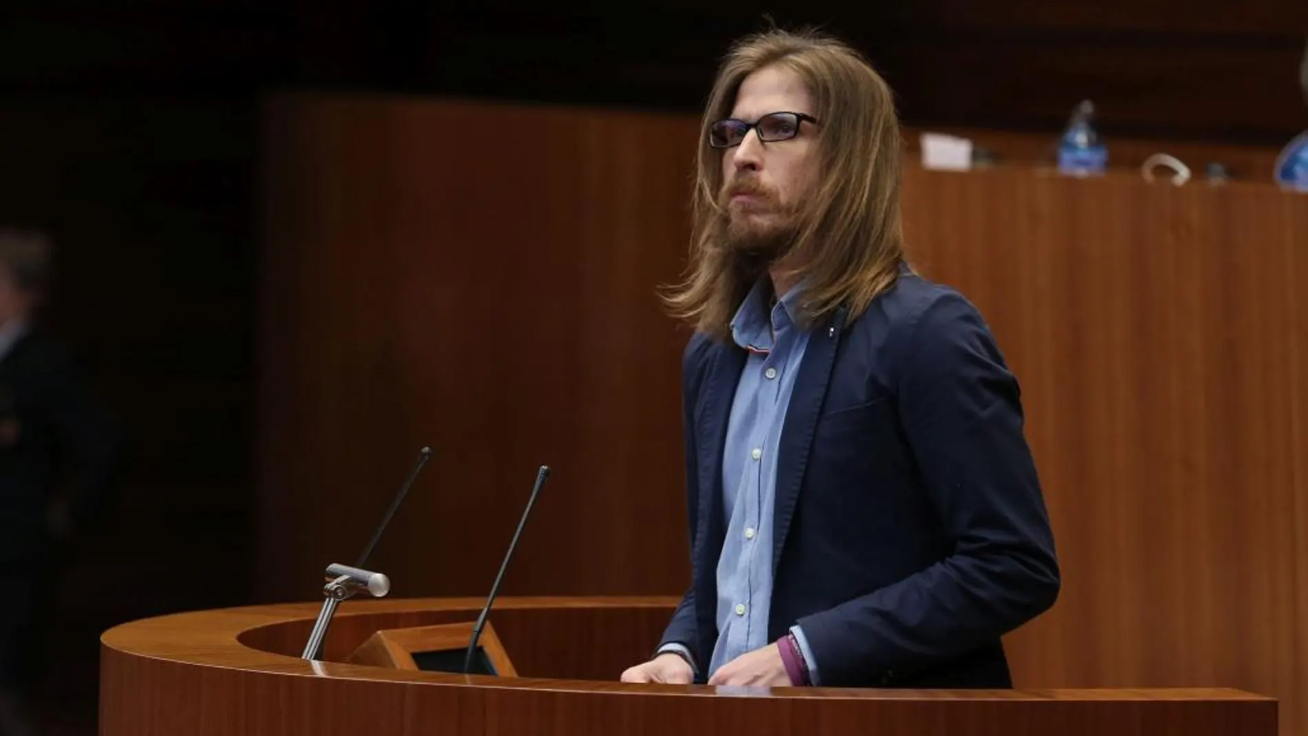 Pablo Fernández, durante su intervención ayer en las Cortes en el debate de totalidad a los presupuestos