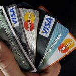 Tarjetas de crédito sin compromisos ni ataduras: ¿qué bancos las ofrecen?