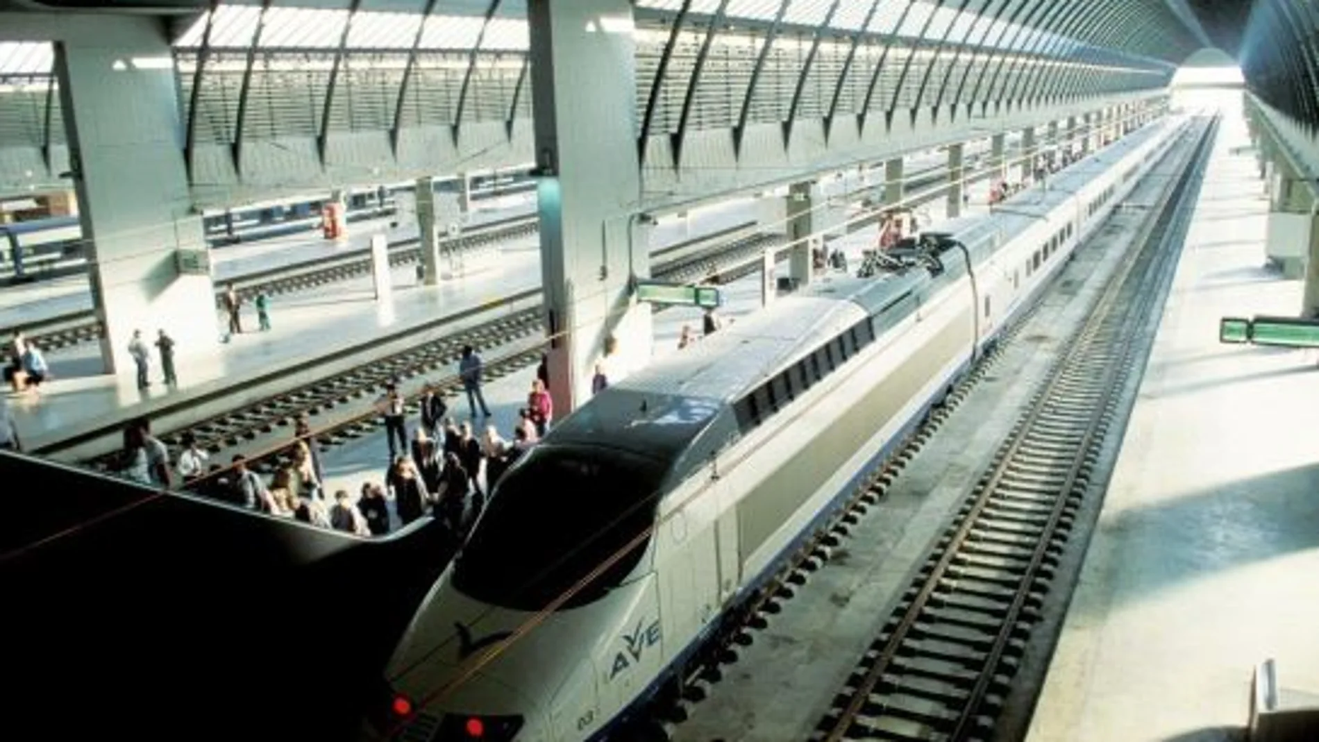 La avería del AVE Madrid-Andalucía afectó a 72 trenes