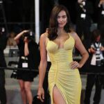 Irina Shayk posa para los fotógrafos en Cannes