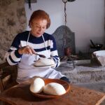 Fabricación casera de la mantequilla del Tera (Soria)
