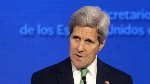 El secretario de Estado de los Estados Unidos, John F. Kerry, habla en uno de los paneles de la conferencia «Nuestro Océano»
