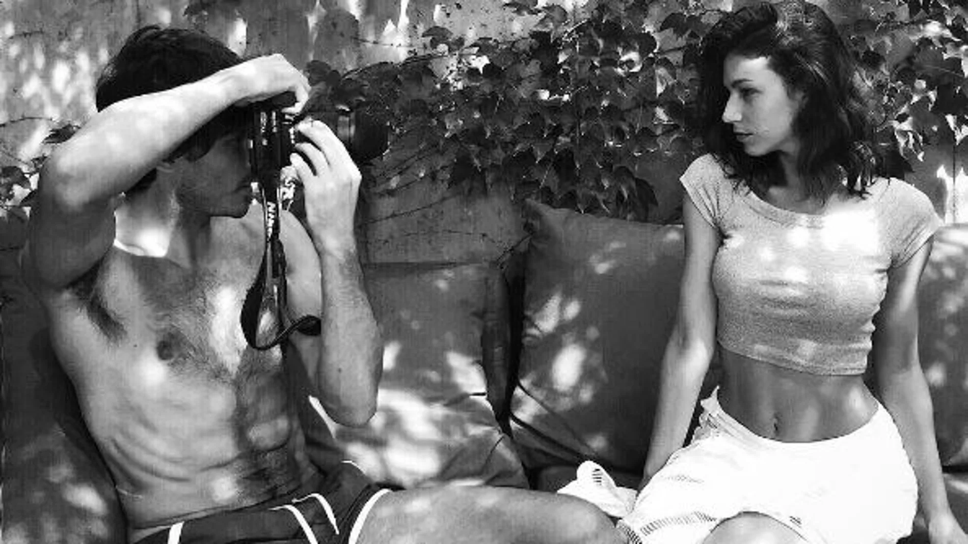 Primera imagen de Andrés Velencoso y Úrsula Corberó.