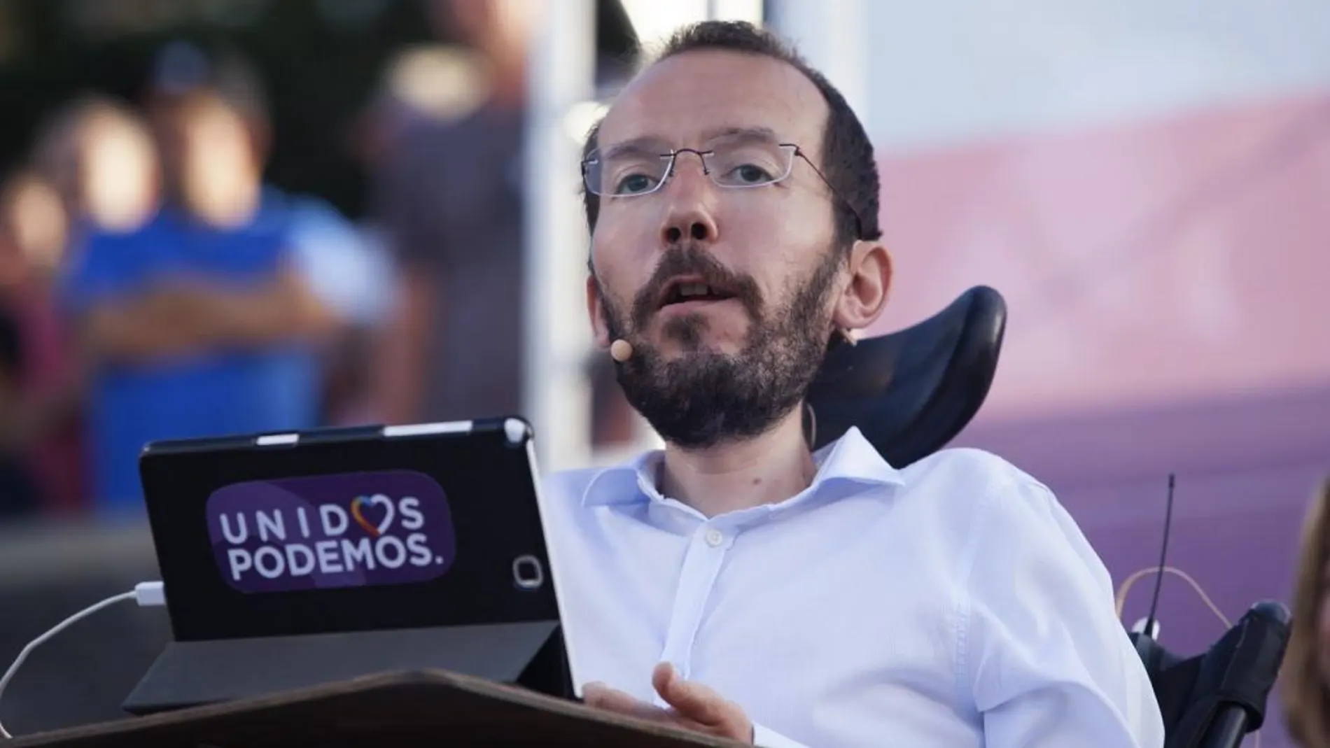 El candidato al Congreso y Secretario de Organización de Podemos, Pablo Echenique