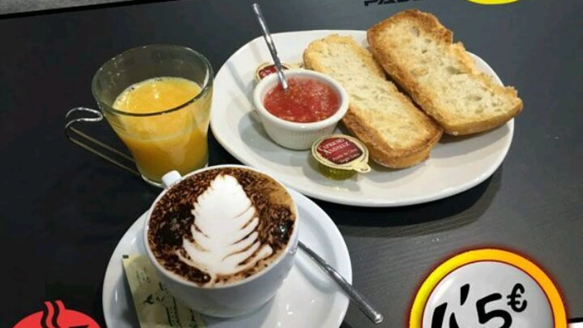Desayuno y pádel, todo junto en Vita10