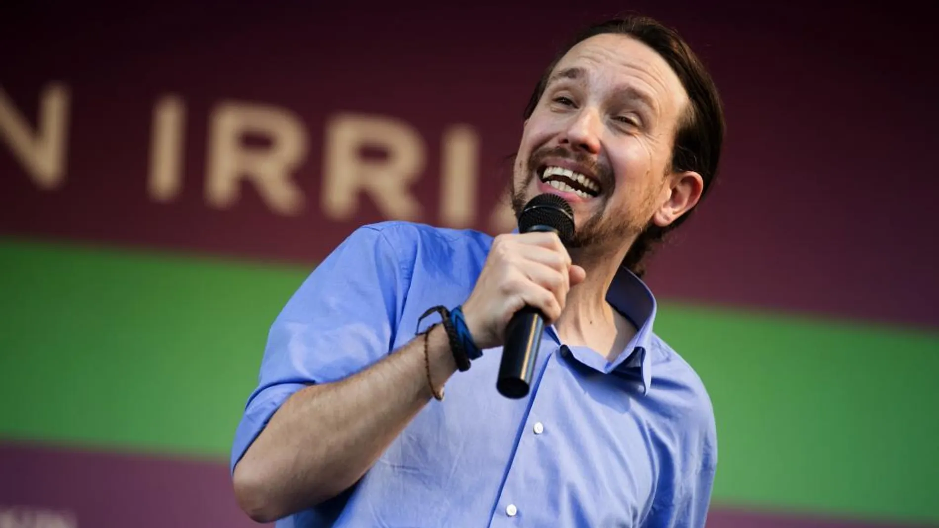 Pablo Iglesias, durante el mitin que la coalición Unidos Podemos ha celebrado hoy en Vitoria.