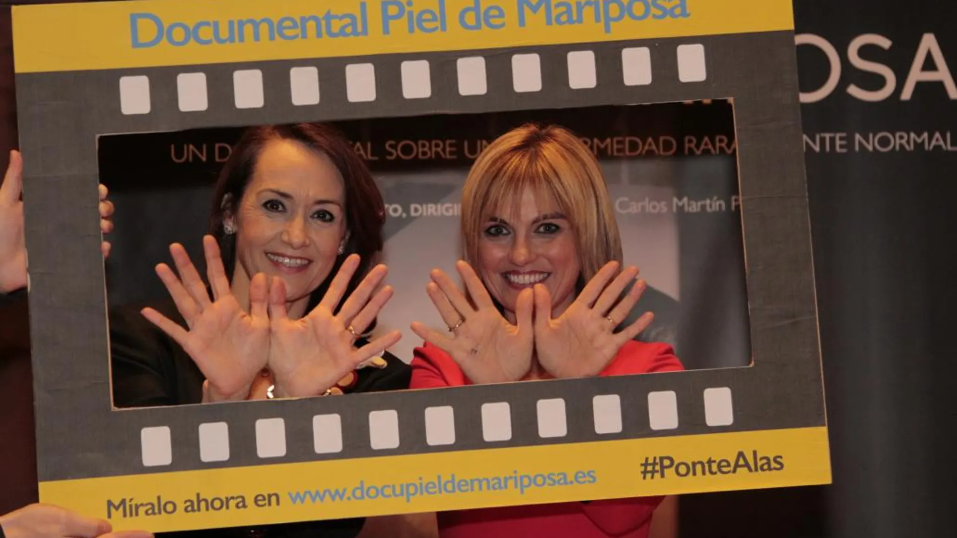 Lourden Maldonado y Nieves Montero (preside Debra España)