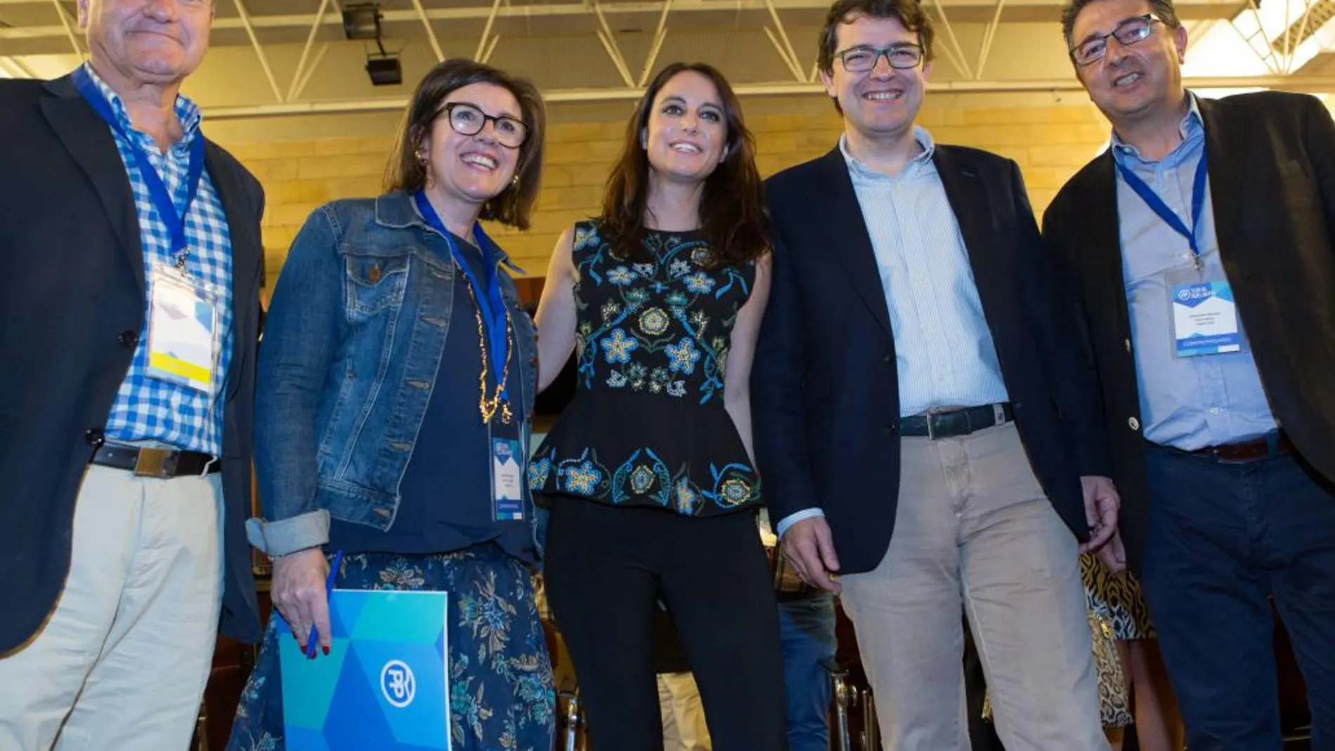 Francisco Vázquez, Mar Angulo, Andrea Levy, Alfonso Fernández Mañueco y Jesús Ángel Peregrina, ayer en Soria