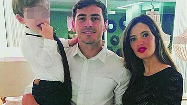 La pareja con el pequeño Martín, que pronto tendrá un hermanito