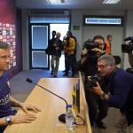 El entrenador del FC Barcelona, Luis Enrique, al inicio de la rueda de prensa
