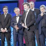 El director argentino Gastón Duprat agradece el Premio a la Mejor Película