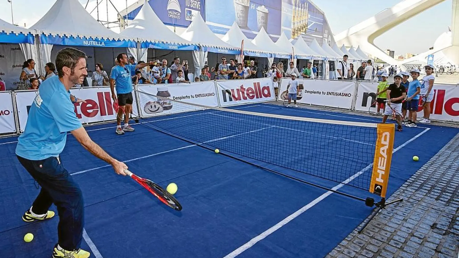 Este año habrá 25 «stands», lo que provocará que sea habitual ver a algunos de los principales jugadores del cuadro realizando exhibiciones