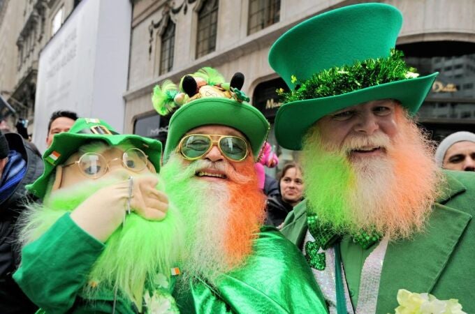 Irlandeses celebrando el Día de San Patricio