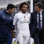 Marcelo abandona el campo de juego tras resultar lesionado