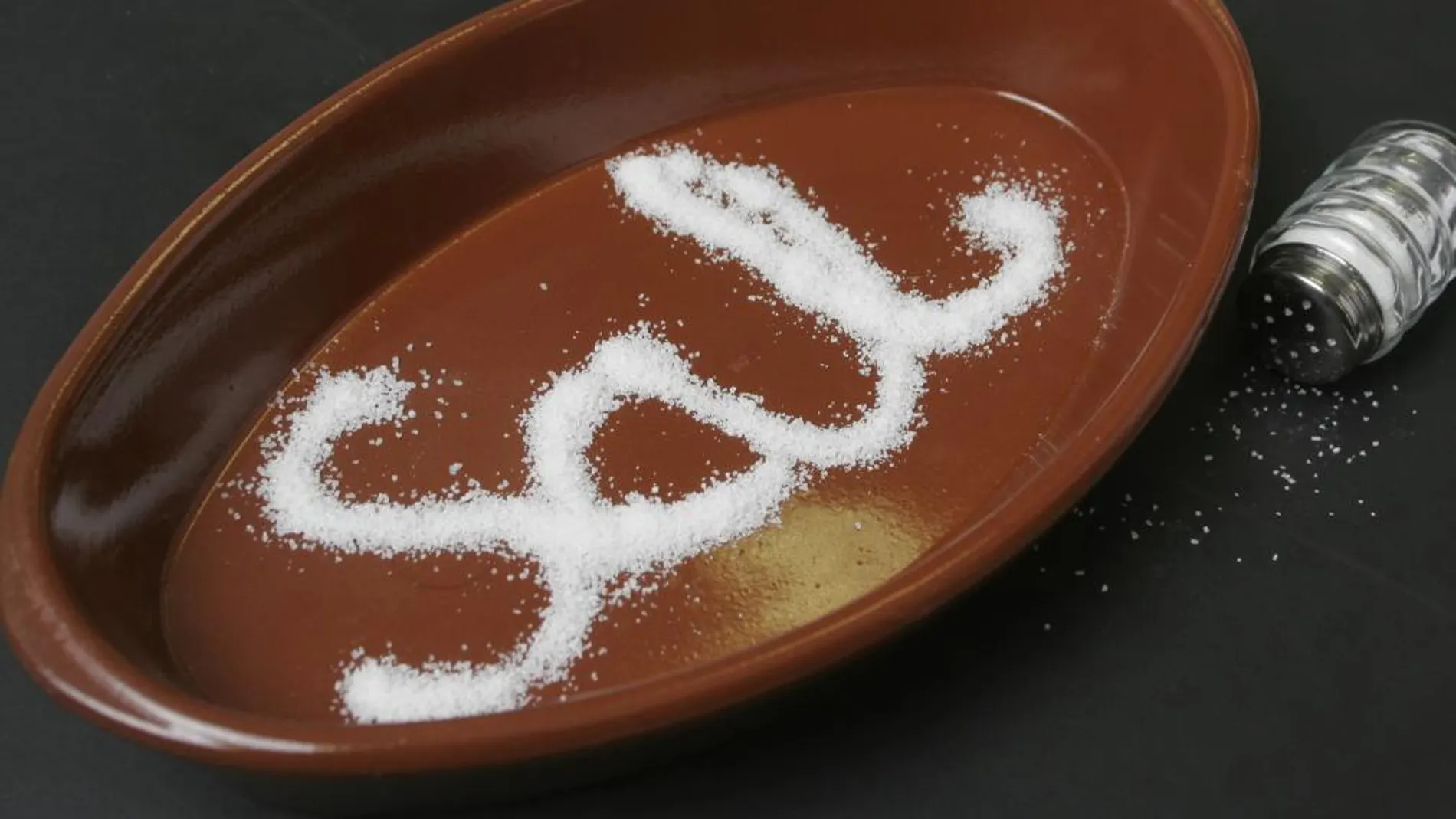 El exceso de sal puede impulsar el desarrollo de enfermedades autoinmunes