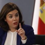 Soraya Sáenz de Santamaría en la rueda de prensa del consejo de Ministros