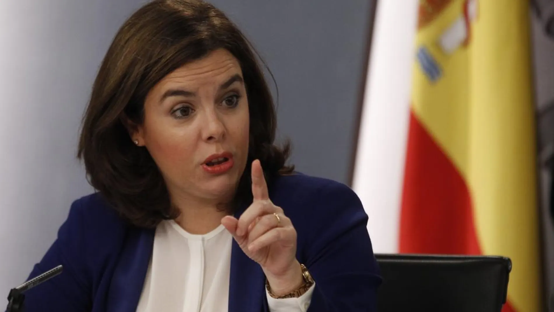 Soraya Sáenz de Santamaría en la rueda de prensa del consejo de Ministros