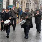  El día del Dulzainero llena de música tradicional las calles de Burgos