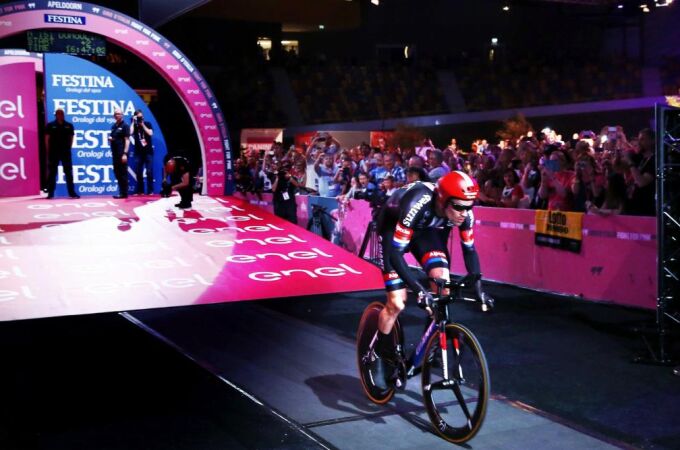 El ciclista holandés Tom Dumoulin del equipo Giant Alpecin, durante la primera etapa del Giro de Italia, en Apeldoor