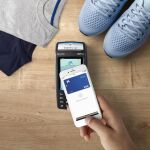 CaixaBank lanza su sistema de pago a través de Apple Pay